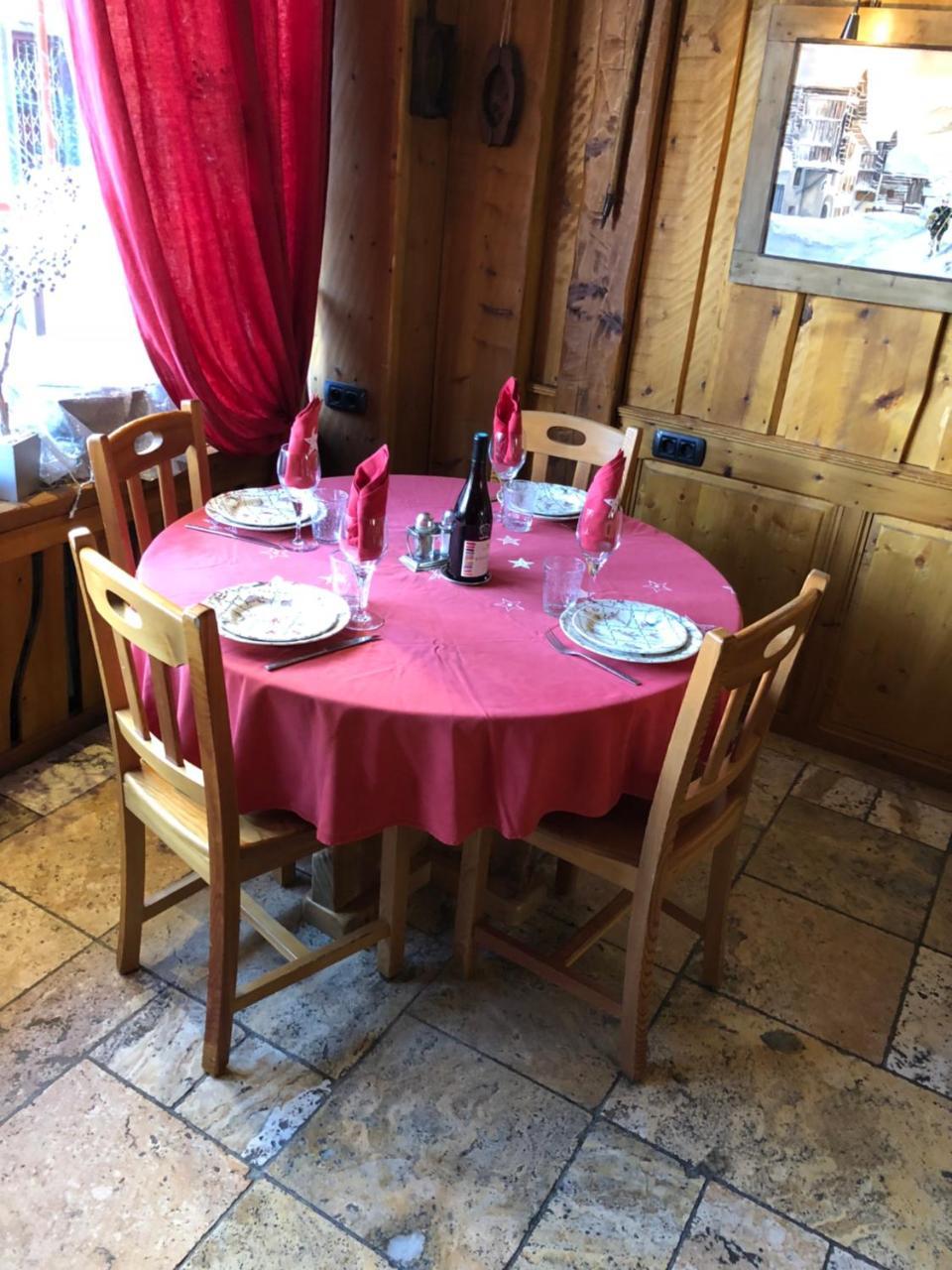 Hotel Restaurant De La Chaussee Briançon Eksteriør bilde